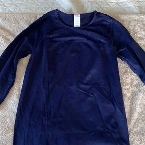 Athletic long sleeve